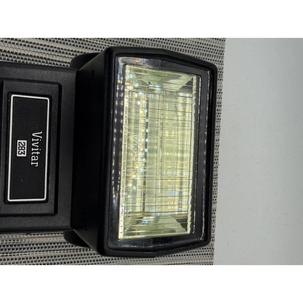 Vivitar 283 Auto Thyristor Electronic Flash Unit Vintage Film‎ Camera Accessory